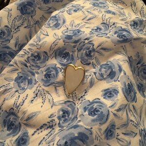 Blue Floral Fabric with Heart Pin